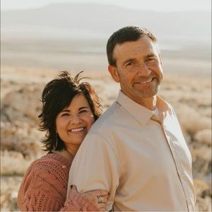 Meet your Posher, Suzanne